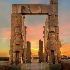 در شیراز کجا بریم