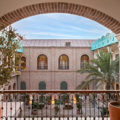 عمارت ملوکانه تهران